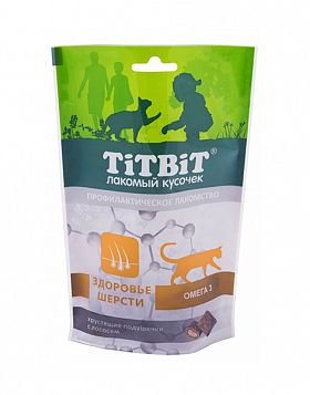 Лакомство для кошек Titbit Хрустящие подушечки для здоровья шерсти (ЛОСОСЬ) 