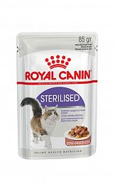 Royal Canin Sterilised Gravy мелкие кусочки мяса в соусе для стерилизованных кошек старше 1 года